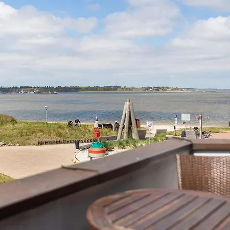 Haus Jungnamen Whg. 2 Apartman Wittdün